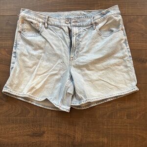 American Eagle Outfitters Women's Relaxed Light Blue Jean Shorts, 14